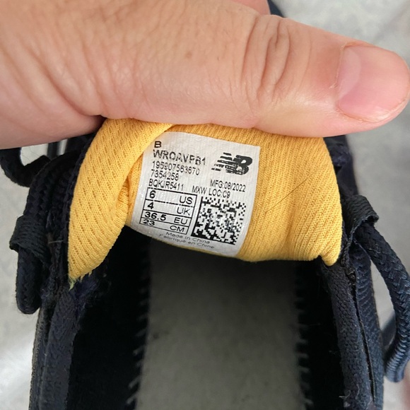 New Balance Fresh Foam ROAV womens 6 (EU 36.5) - Picture 5 of 5